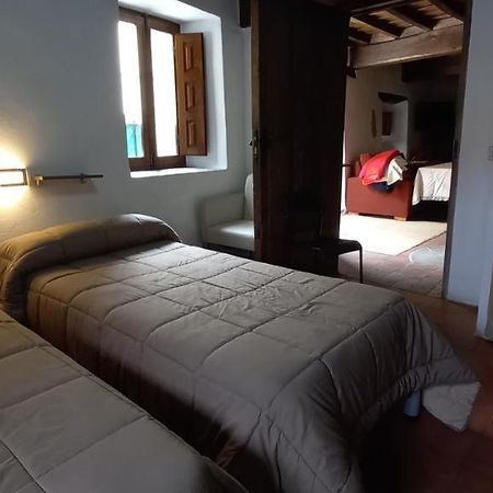Albergue Turistico "San Blas" De Oliva De Plasencia Exterior foto